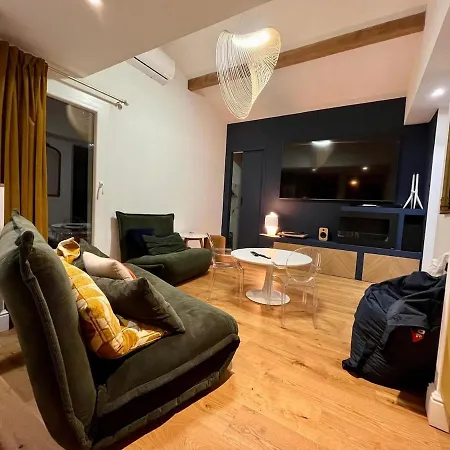 Maison Calme, 4 Chambres, Piscine, Petanque